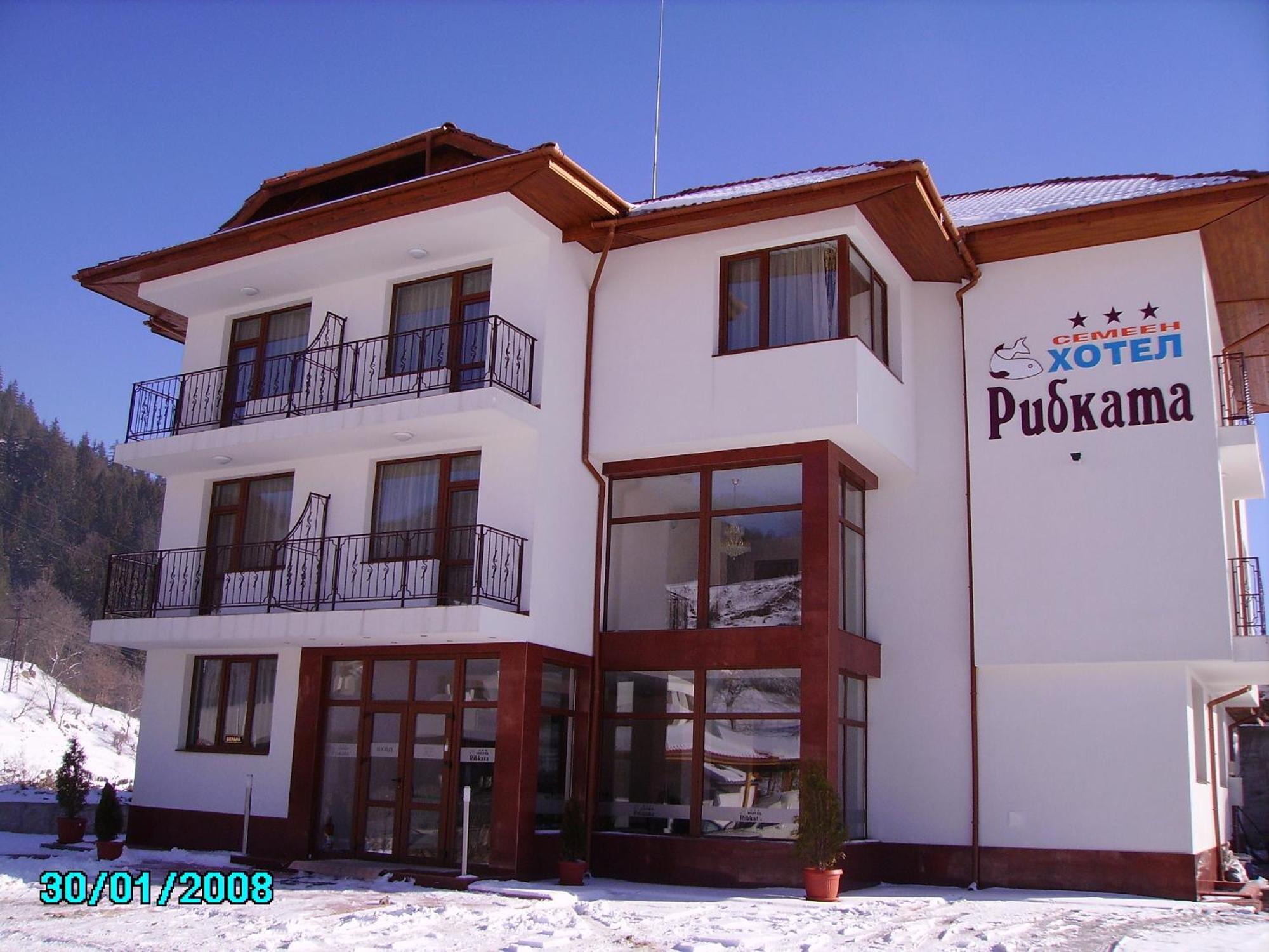 Ribkata Family Hotel Smoljan Exteriér fotografie